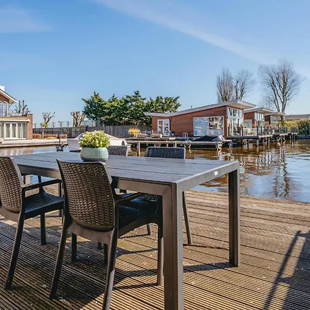 Cozy In With House Sea View Uitgeest